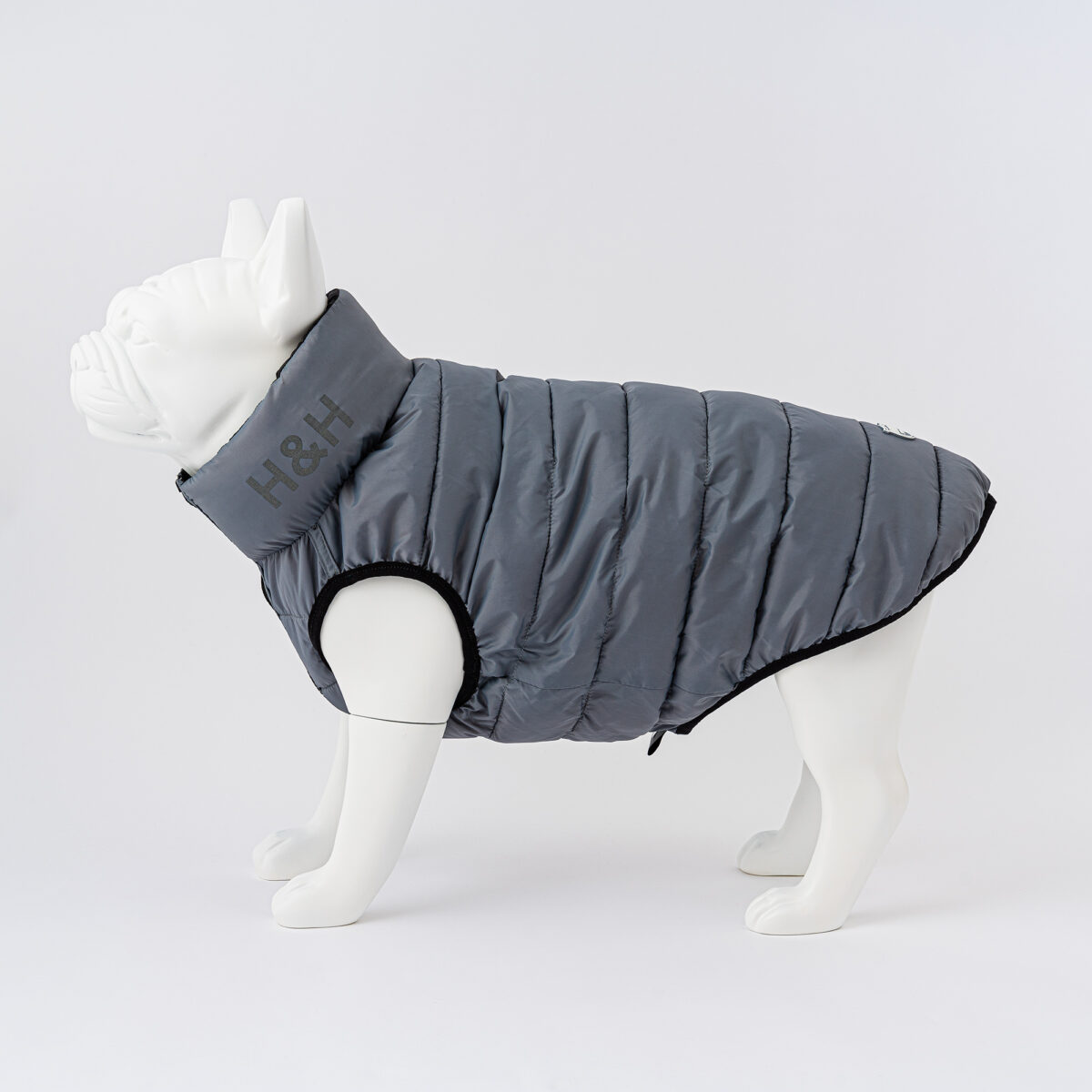 Hugo & Hudson Reversible Dog Puffer Jacket - Black and Grey | Water Resistant | Collar Attachment Hole from Catdog Store
